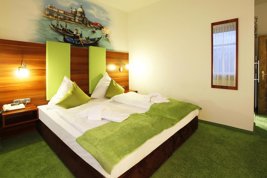 Warsteinerhof By Centro Comfort Colonia Habitación foto